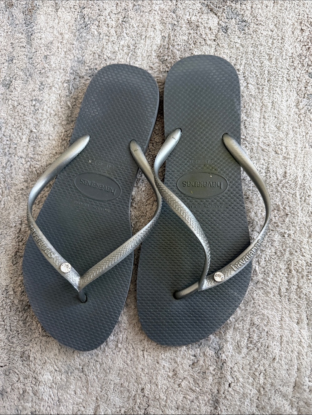 Havaianas Women's Grey Flip Flops with Silver Straps 11/12